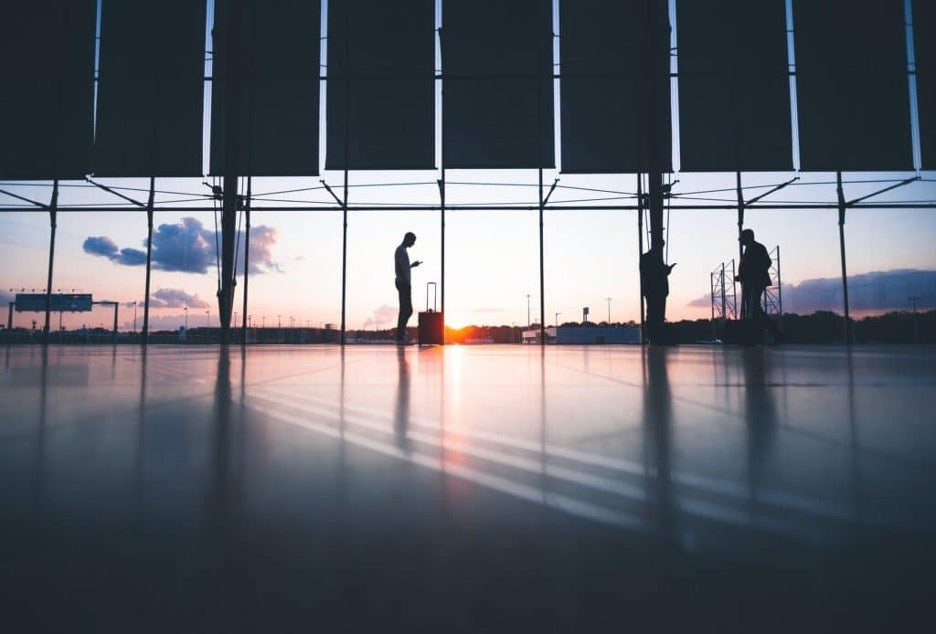 Person in Airport: Dave Asprey Features the Benefits of Silver on His Blog