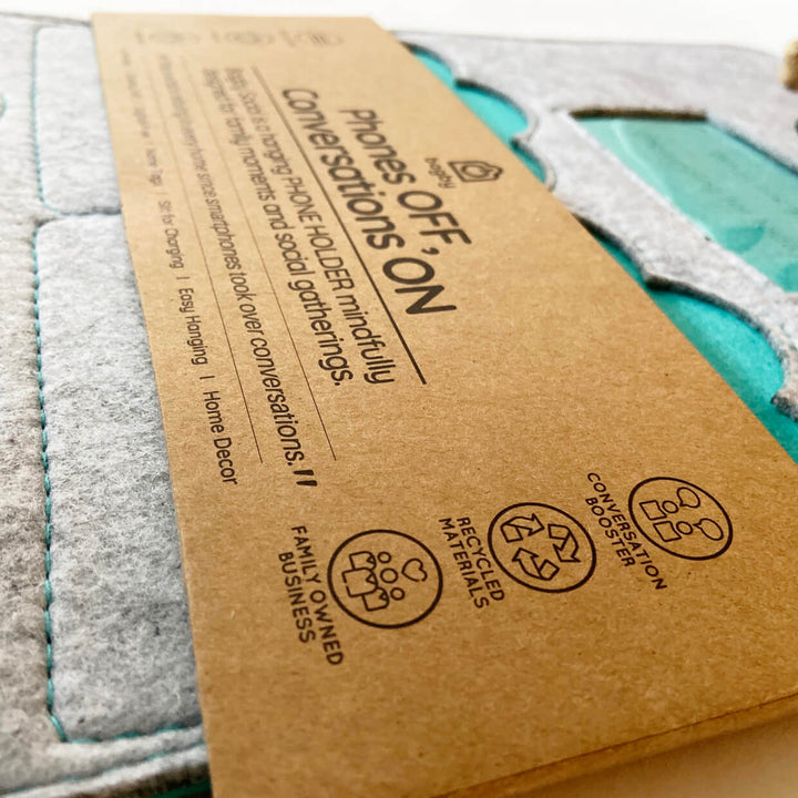 Bagby SOCIAL - 4 Pocket Phone Holder