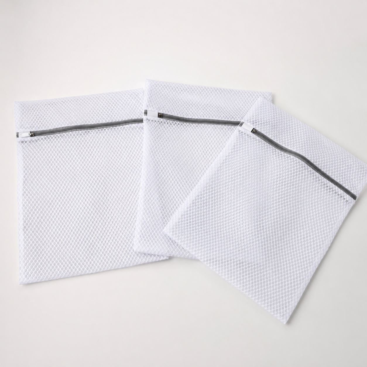 GroundLuxe™ Premium Honeycomb Mesh Laundry Bags | 3-Piece Set (12" x 16")