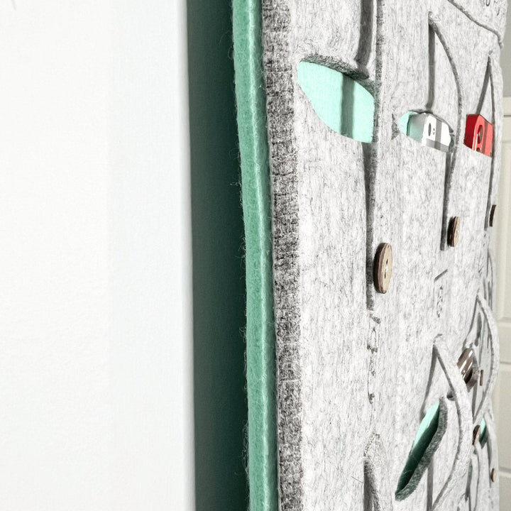 Phone Organizer For Classrooms